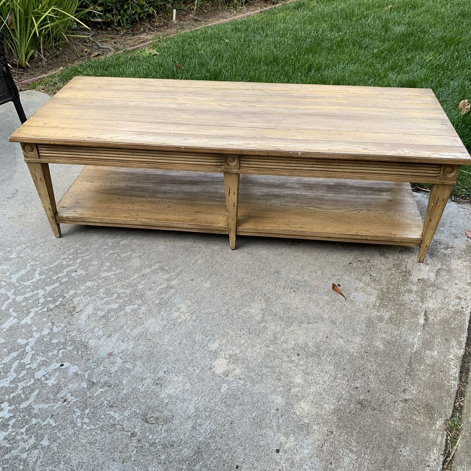 Ethan Allen Solid Wood Coffee Table 