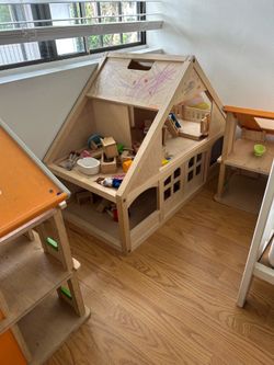 Doll house