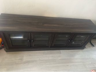 Tv stand