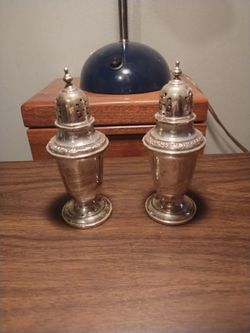 Gorman Buttercup pattern sterling silver salt and pepper shakers