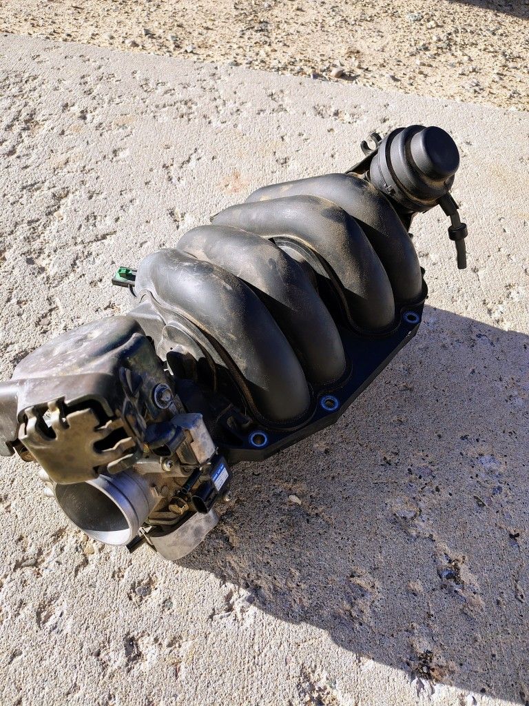 Intake Manifold & Throttle Body