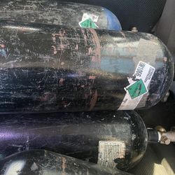 Nitrogen Tank