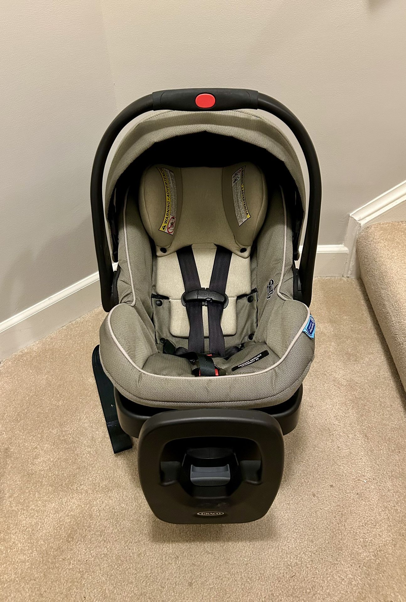 Graco SnugRide SnugFit 35 Infant Car Seat with Anti-Rebound Bar