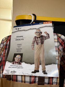 Costume