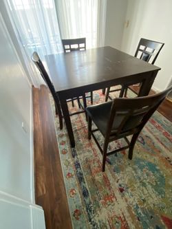 Dining set 4 chairs