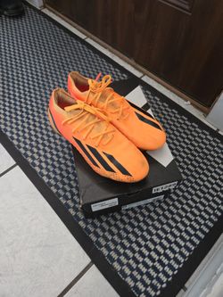 $25.00 Barely Worn Soccer Shoes Size 7 Mens