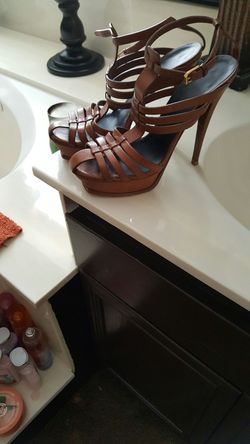 YSL SHOES GREAT CONDITION