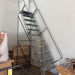 Ladder - Clearance Items 