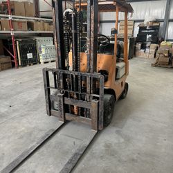Toyota Forklift 