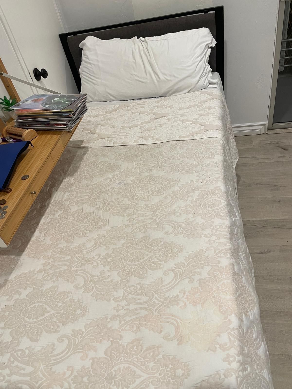 Twin Bed With Mattress