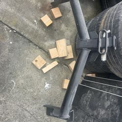 Tow Hitch 2013 Toyota RAV4 