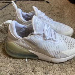 Air Max 270 
