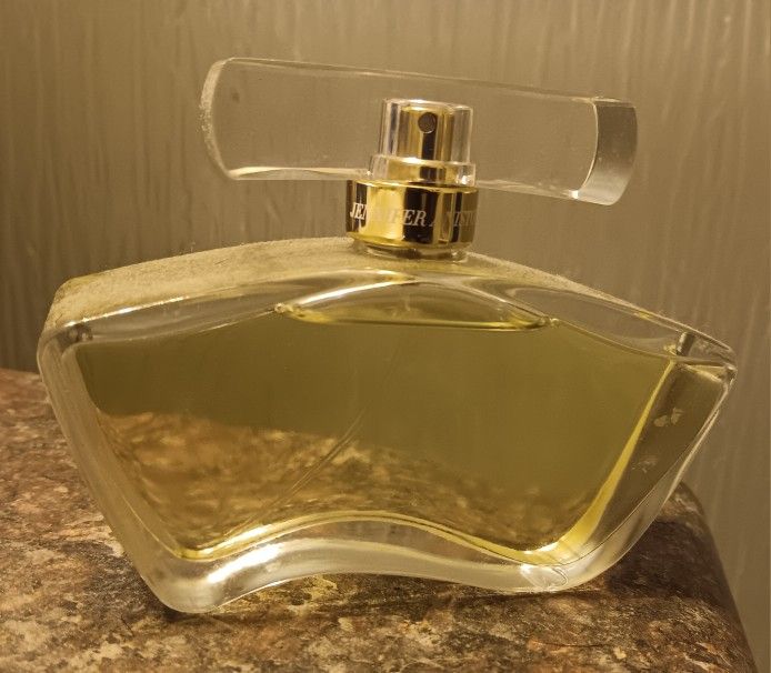 Jennifer Aniston Perfume