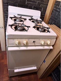 Small Gas Stove 20” wide x 24” long