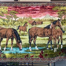 Vintage Hooked Rug 1900s.