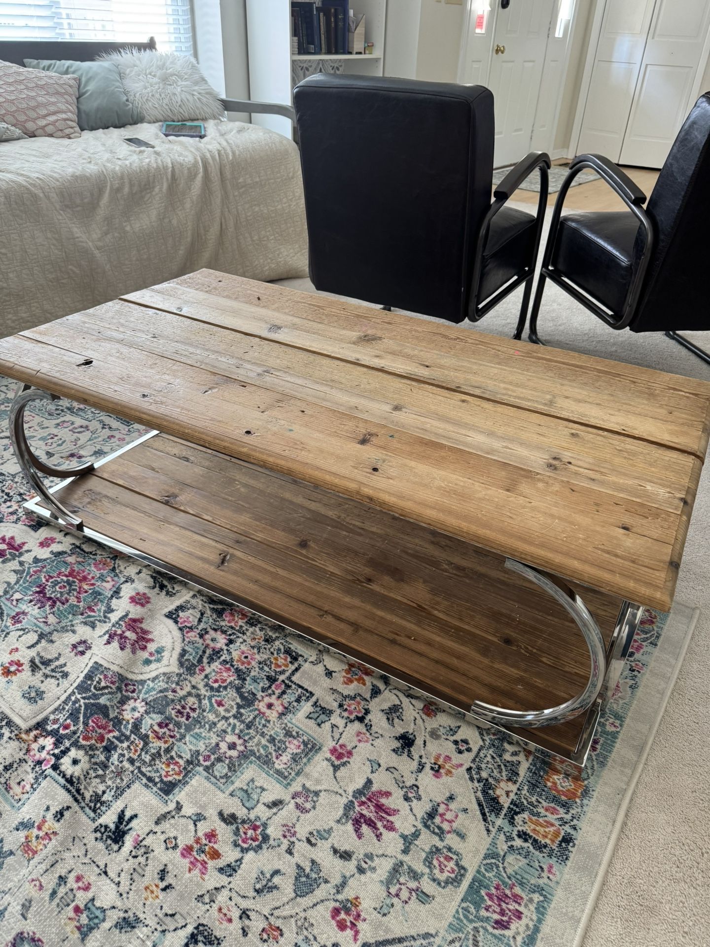 Coffee table - Rustic Pretty