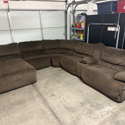 Sectional Couch 
