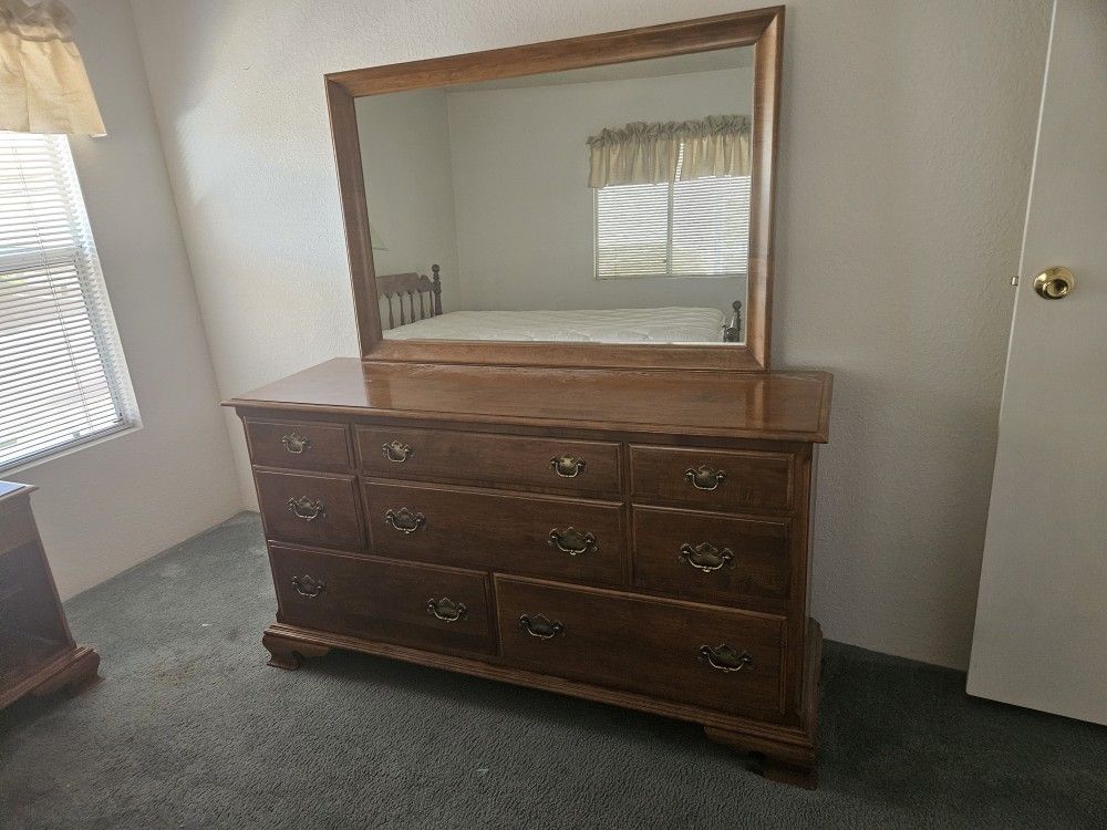 Bedroom Set