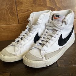 Nike blazer high top women’s shoes size 7.5