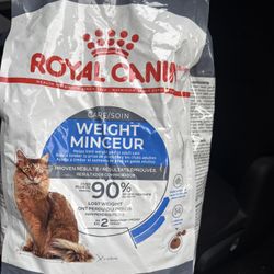 Royal k9 Food