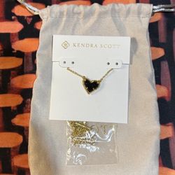 KENDRA SCOTT Black Druzy Ari Heart Yellow Gold Pendant Necklace NWT $75