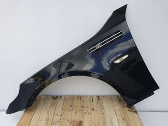 Genuine E60 M5 Driver Side Fender/ Grill
