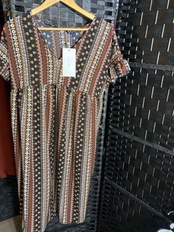 NWT ladies size 12 bloom chic dress w pockets