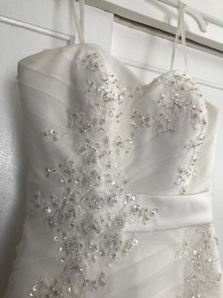 Wedding dress size 0, 2 or 4