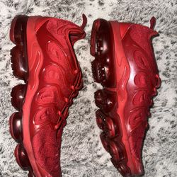 Nike Red VaporMax Plus