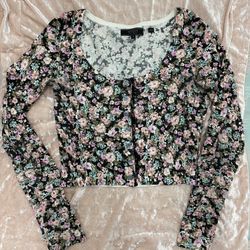 Guess Floral Stretch Knit Button Up Cropped Cardigan With Ruffle Lace Detail