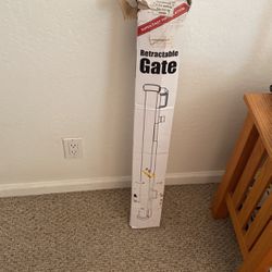 Retractable Gate - 200 Inches