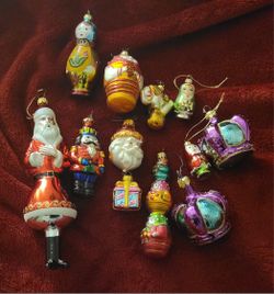 15 Glass Christmas Tree Ornaments $30