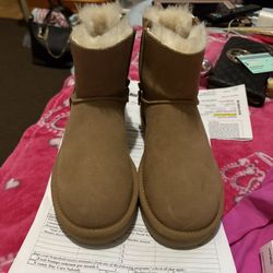 Uggs Boot Size 7 