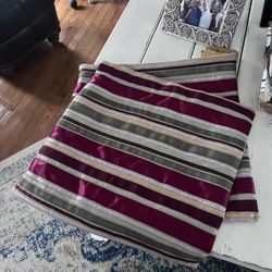 Pair of Vintage Pottery Barn Linen 18”x18” Throw Pillow Covers