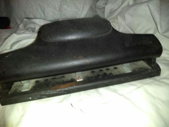 File hole punch