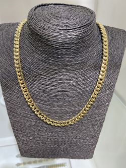 10k gold Miami cuban chain, 35.5 grams for a good price!!