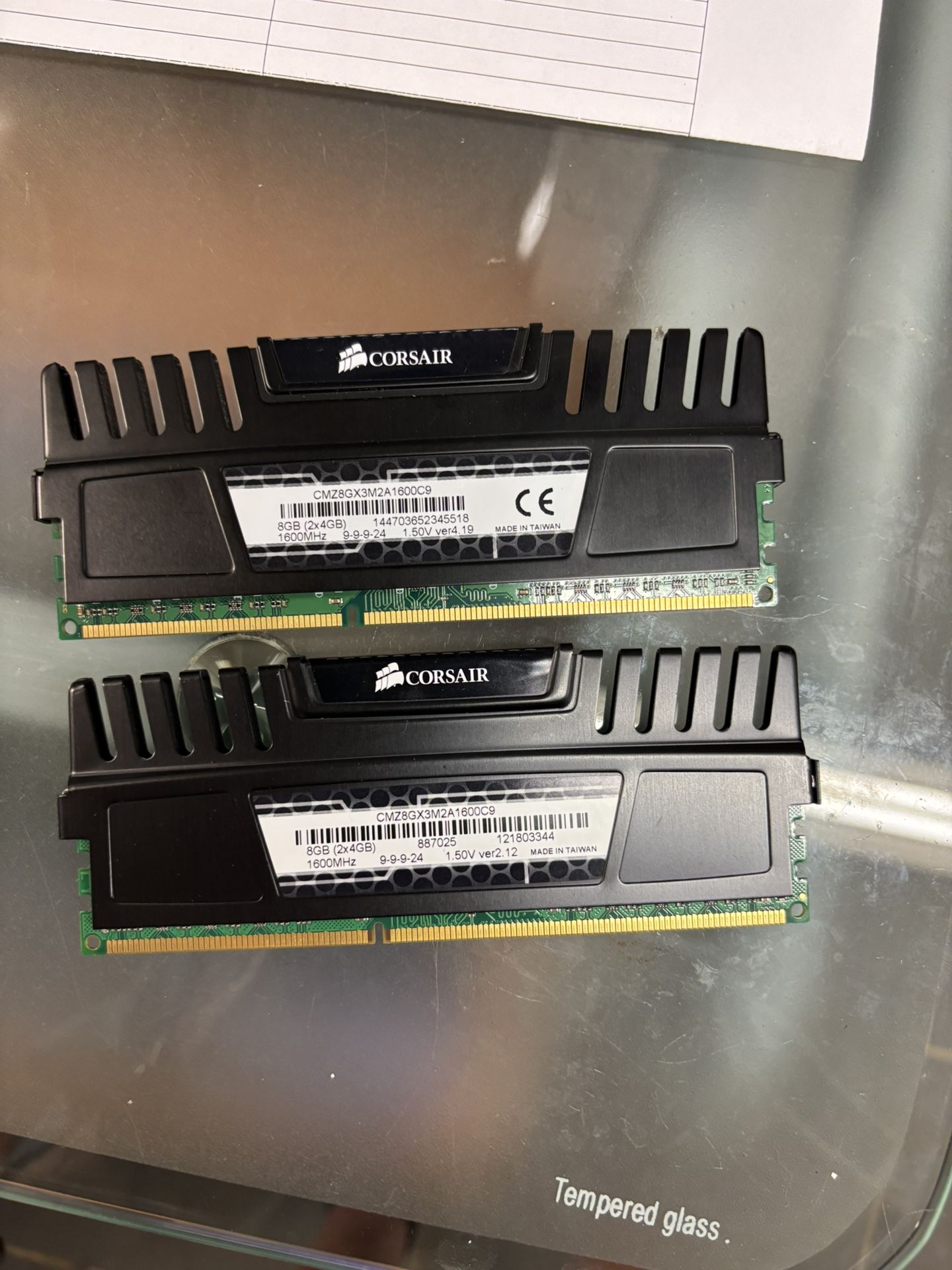 (2) 4x8 GB Corsair DDR3