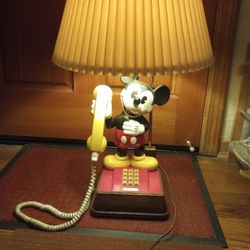 Vintage Mickey Mouse Phone And Lamp 