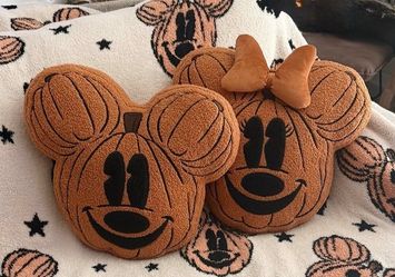 Mickey and Minnie mouse pumpkin throw pillows