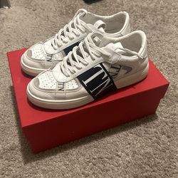 Valentino Garavani VL7N