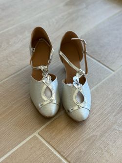 Dance shoes