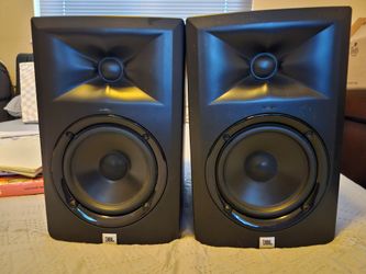 Jbl series 3 monitor speakers