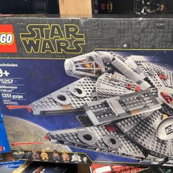 Lego 75257 Millennium Falcon NIB