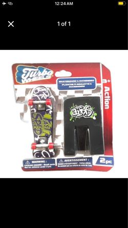 Turbo Wheels Finger Skateboard & Accessory Set