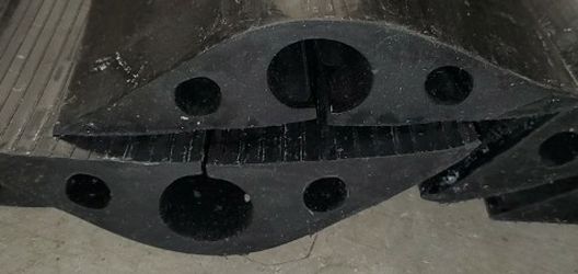 Powerback RFD7-5 Durable Rubber Heavy Duty Single Channel Duct Protector for Cable and Hose Lines up to 1" Diameter, Black, 5' Length