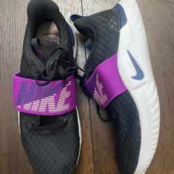 Womans Black And Purple Nike Comfort Shoes Size 7.5 