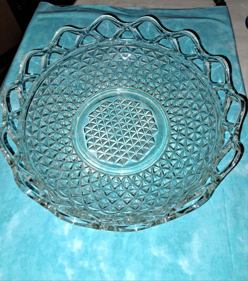 Vintage Imperial Glass Fruit Bowl