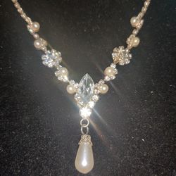 Bridal Rhinestones Tear Drop Pearl Collar Necklace 16" Vintage