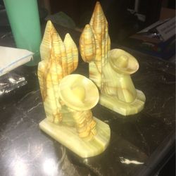 Marble Sleeping Sombrero 