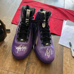 Dwight Howard double signed Adidas shoes